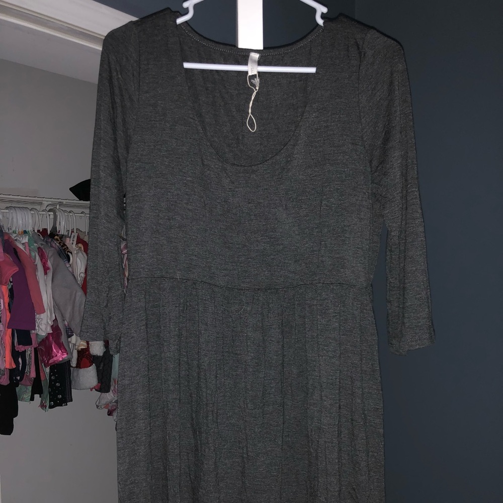 3/4 sleeve maternity tunic top